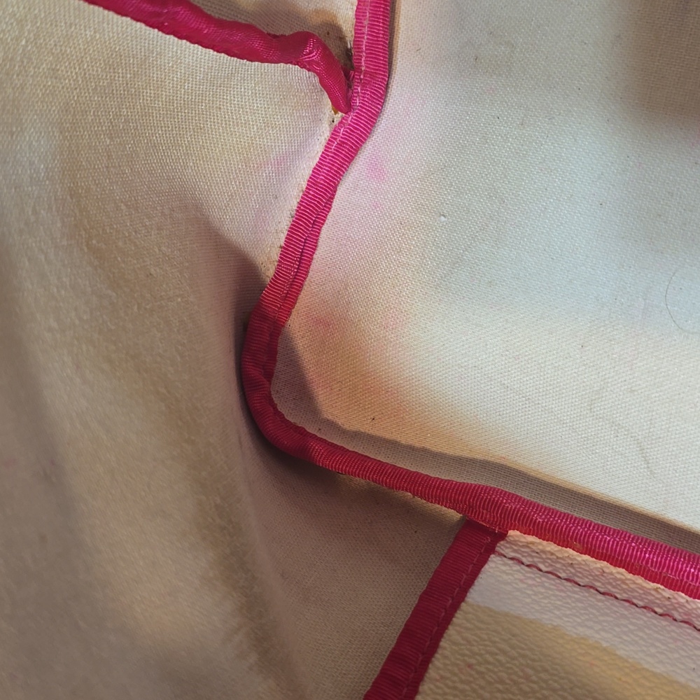 Kate Spade Vibrant Pink and Cream Tote - Picture 7 of 11